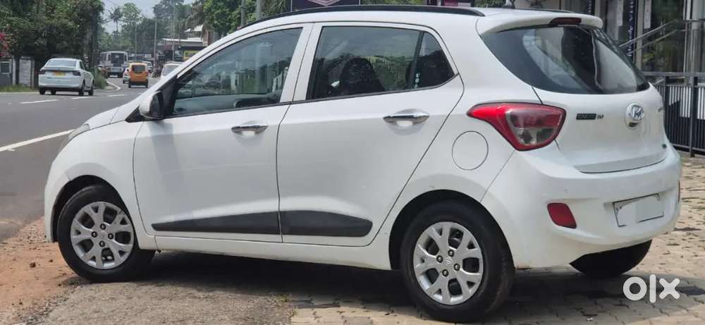 Hyundai Grand I10 2014 Diesel 137000 Km Driven