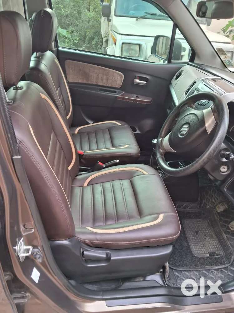 Wagonr Vxi
 Petrol + Lpg
