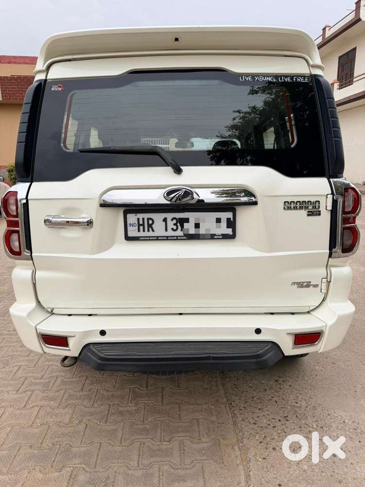 Mahindra Scorpio S11 Top Model Bs6