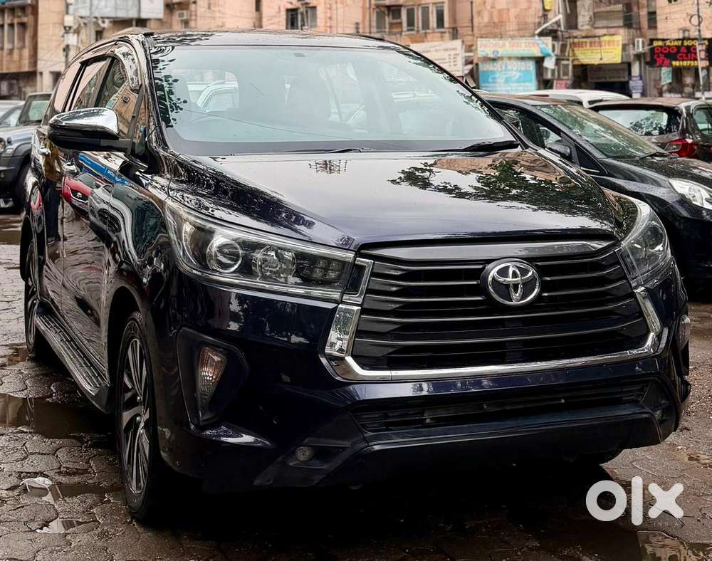 Toyota Innova Crysta [2020-ongoing] 2.7 Zx At 7 Str, 2022, Petrol