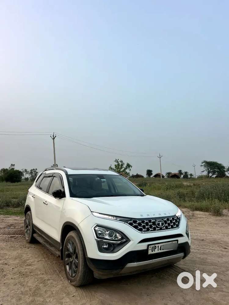 2021 Tata Safari Xt Plus