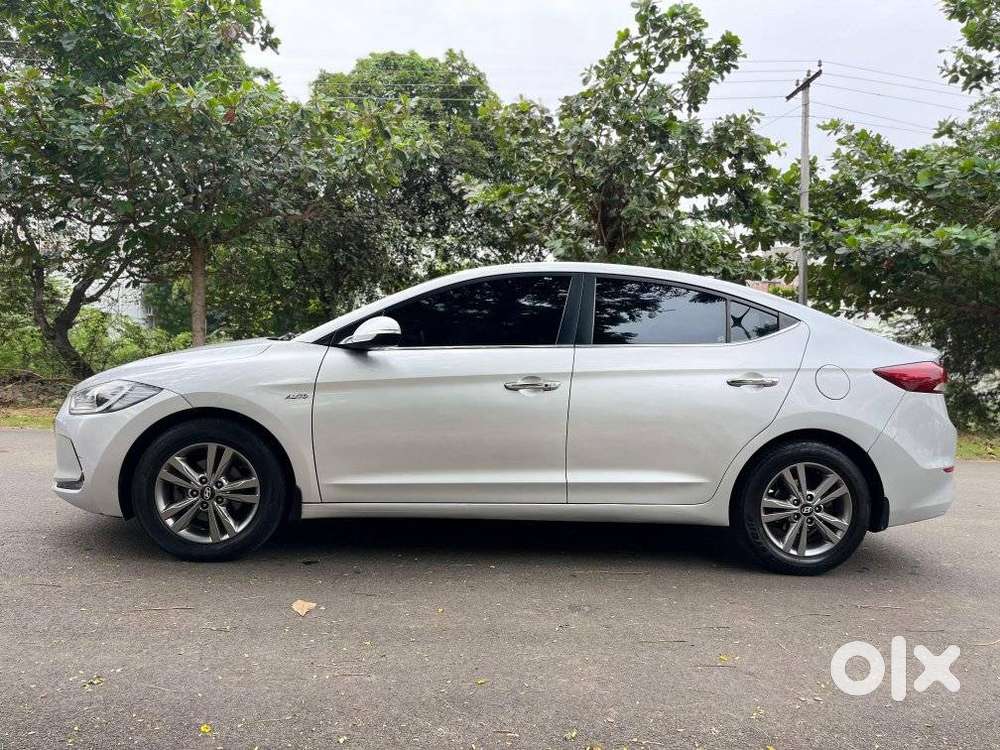 Hyundai Elantra, 2018, Diesel