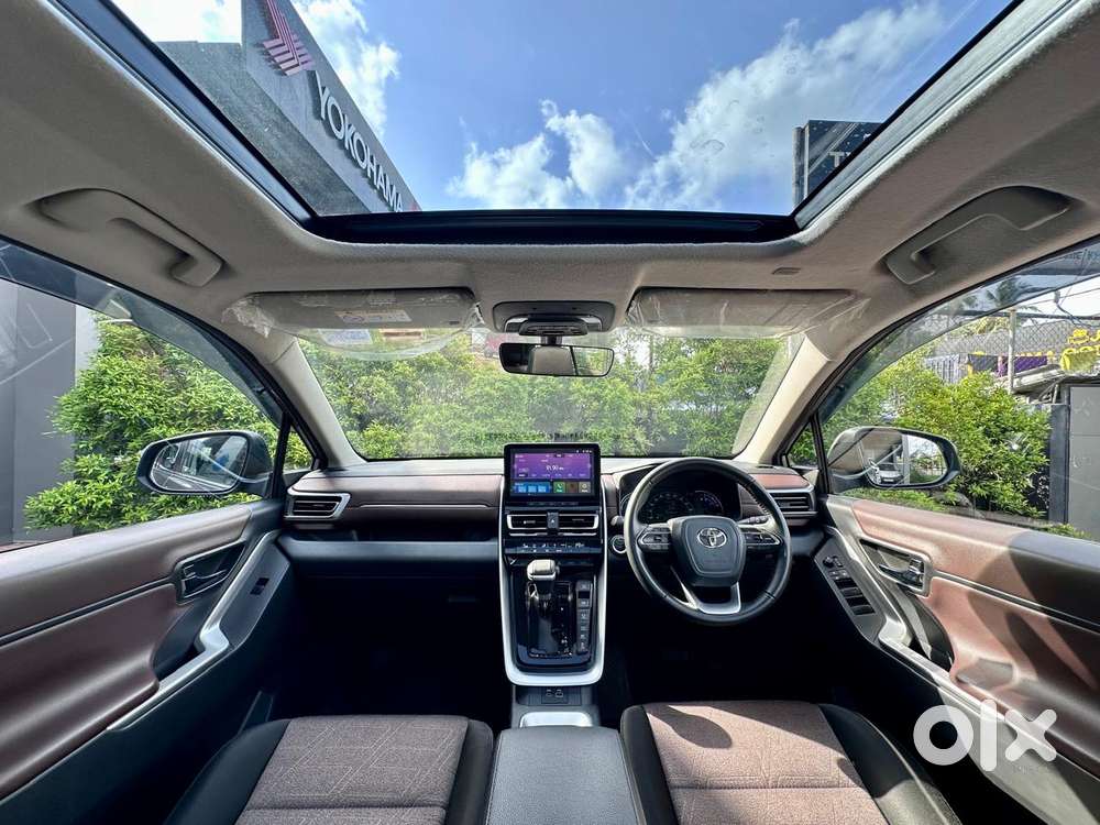 Toyota Innova Hycross 2.0 Vx Hybrid 7 Str, 2024, Petrol
