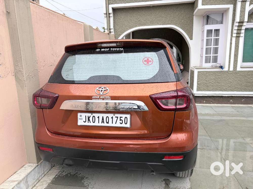 Toyota Urban Cruiser 2021 Petrol Well Maintained