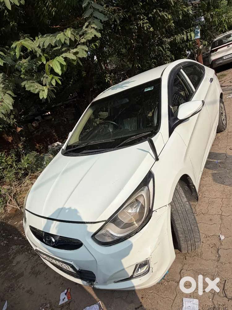 Hyundai Verna 1.6 Crdi 2012