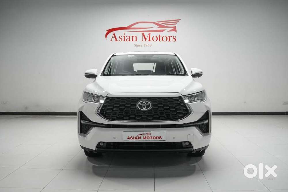 Toyota Innova Hycross 2.0 Zx Hybrid 7 Str, 2023, Petrol