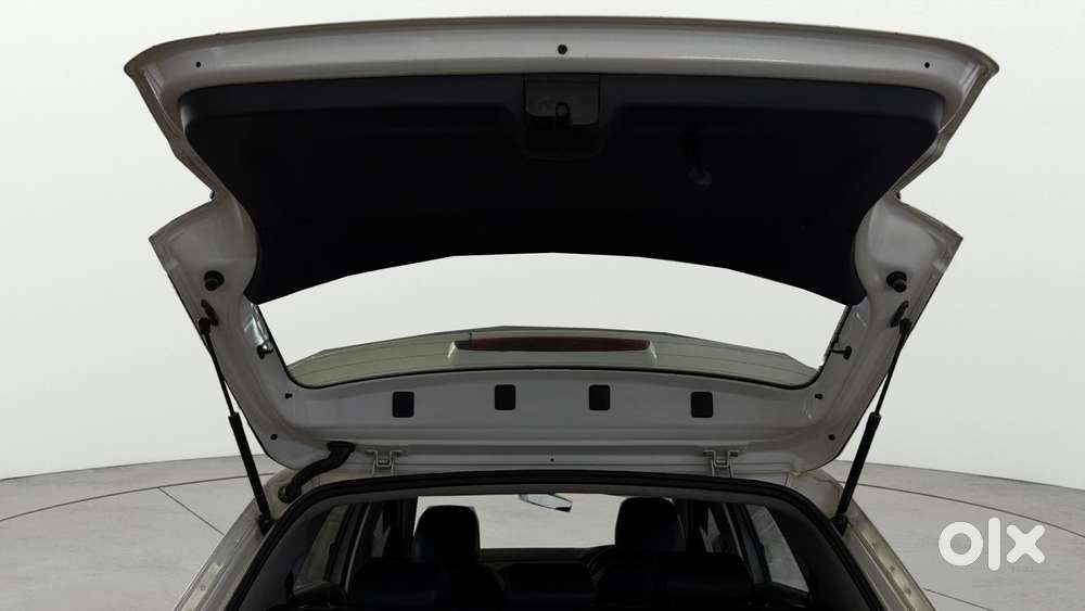 Volkswagen Taigun 1.0 Tsi Topline At, 2022, Petrol