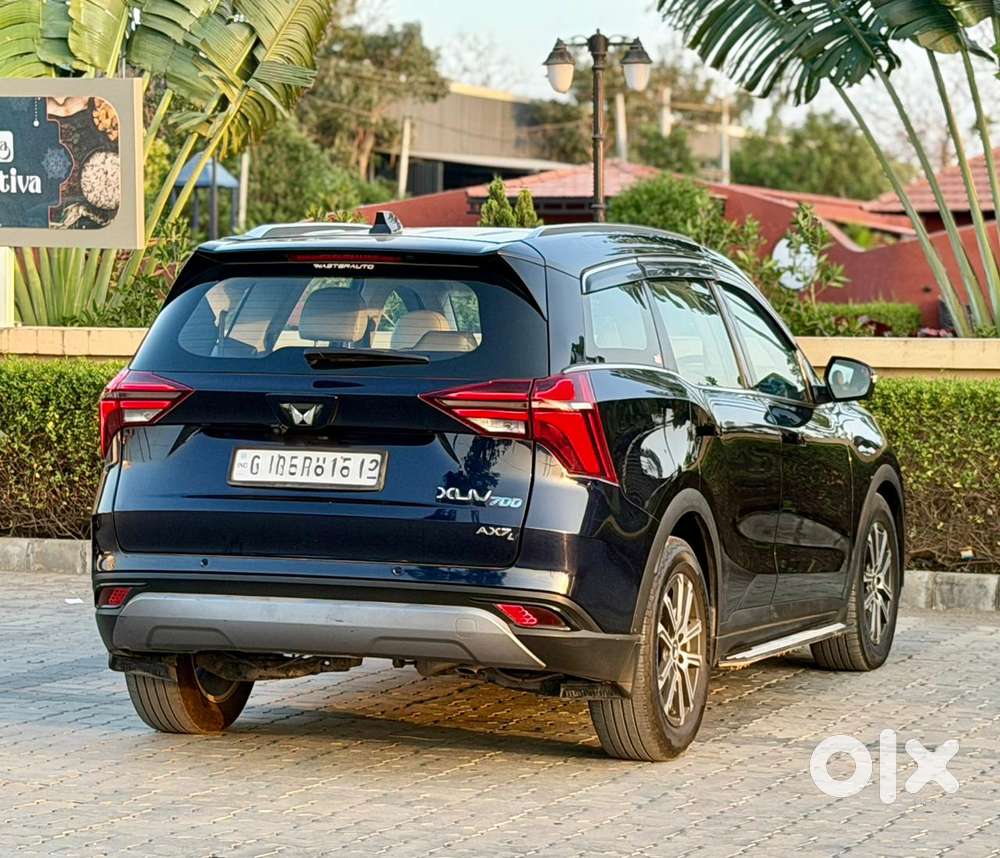 Mahindra Xuv700 2.2 Ax 7 Diesel At Luxury Pack Str Awd, 2023, Diesel