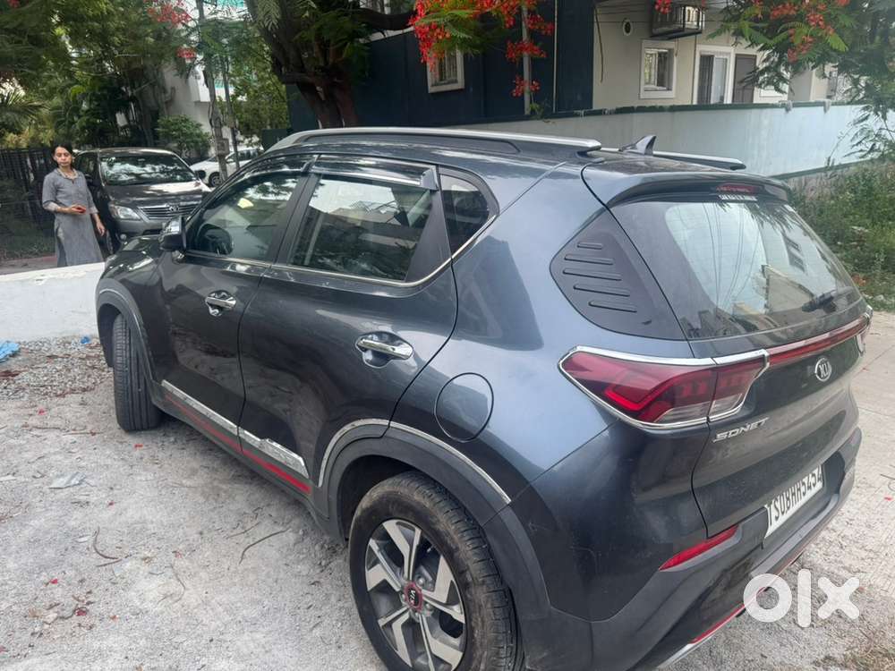 Kia Sonet Petrol 2020