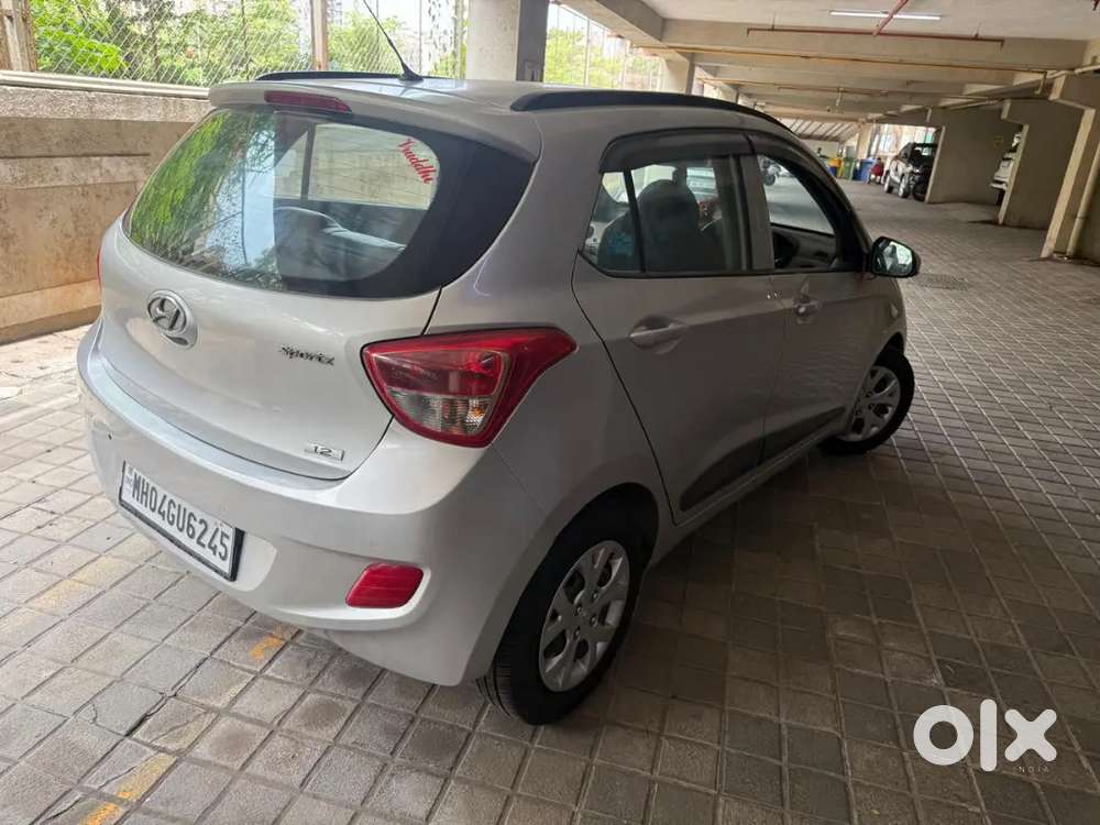 Hyundai Grand I10 Sportz Car