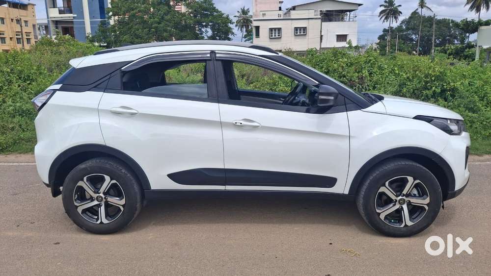 Tata Nexon 1.2 Revotron Xz Plus (s), 2023, Petrol