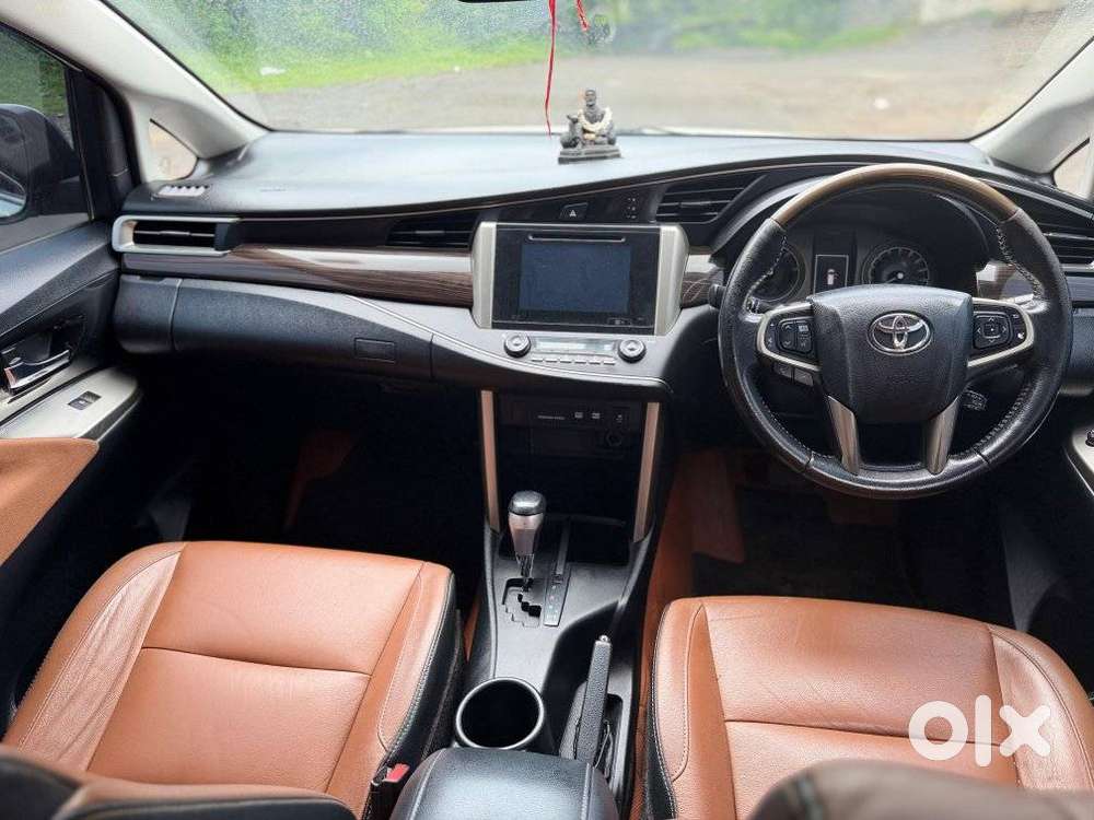 Toyota Innova Crysta 2.8z Automatic, 2018, Diesel