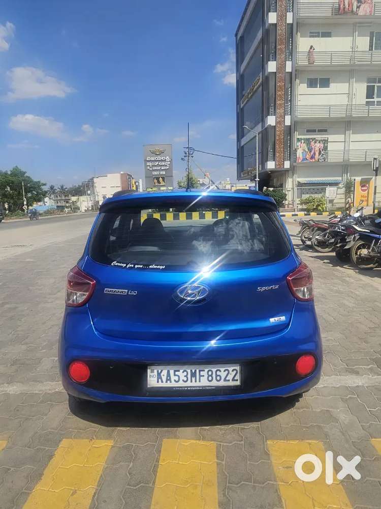 Hyundai Grand I10 Sportz 2019 Petrol Showroom Maintained