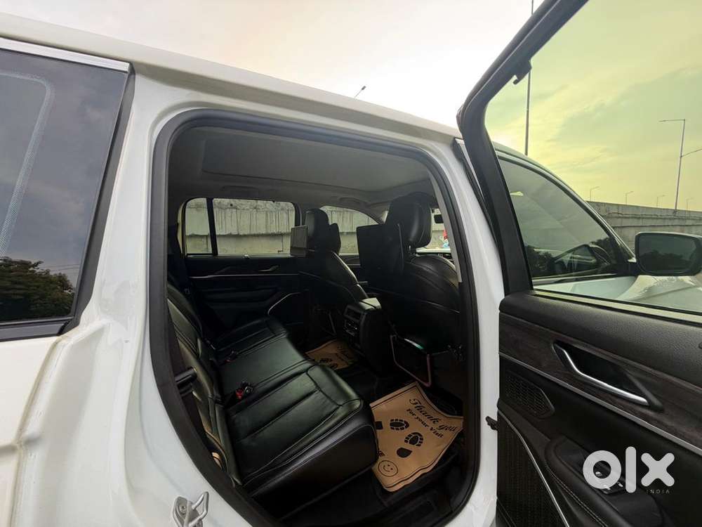 2023 Jeep Grand Cherokee Limited (o)