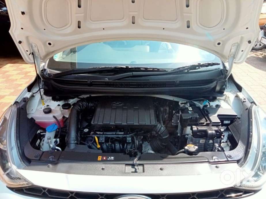 Hyundai Aura Sx Plus Automatic, 2024, Petrol