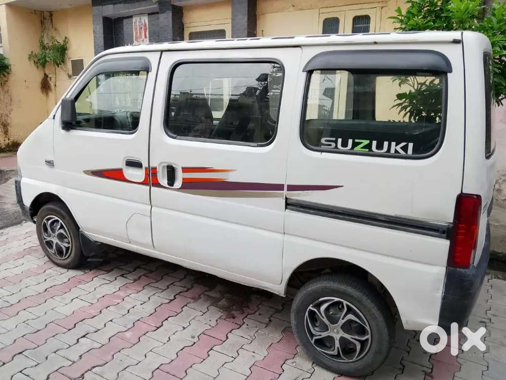 Maruti Eeco Ac 2013 Petrol Well Maintained