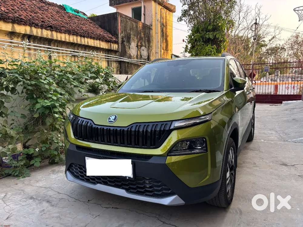 Skoda Kylaq Signature Petrol 2025