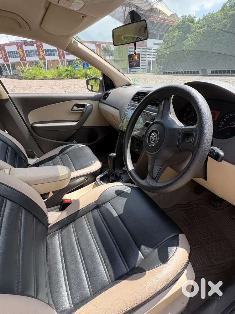 Volkswagen Vento Petrol 2013