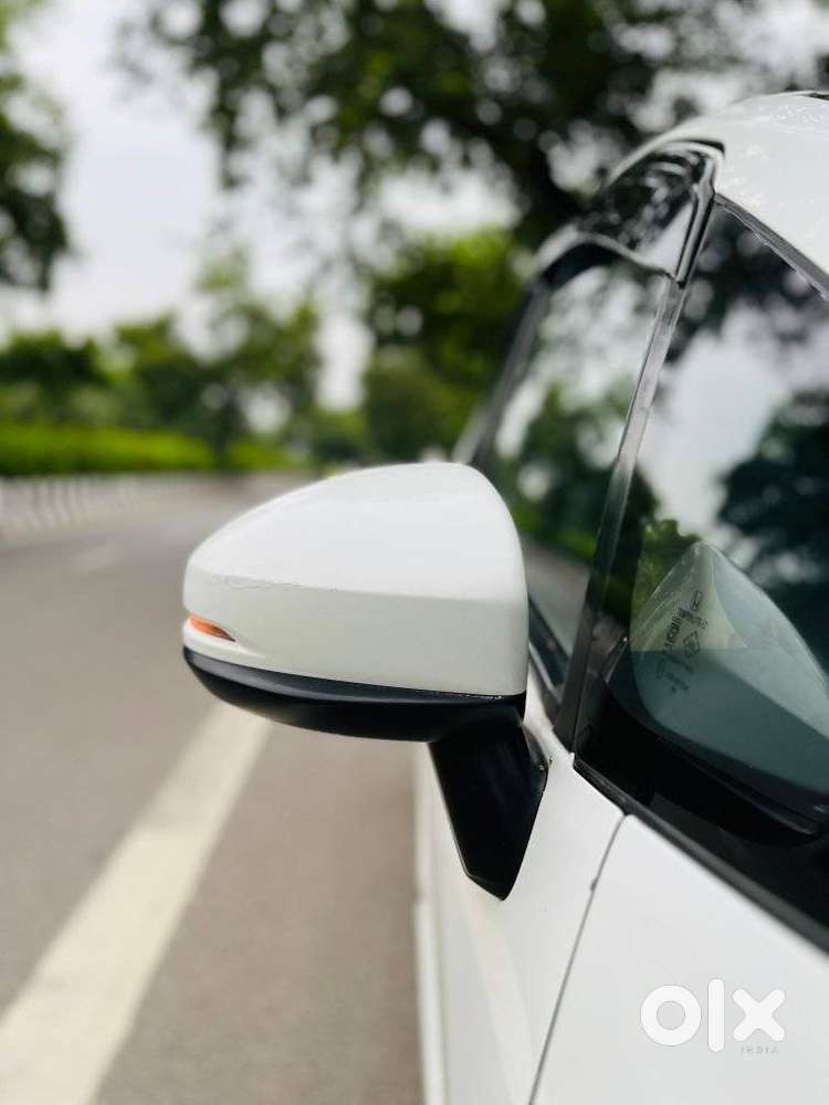 Honda Jazz V Mt Privilege, 2017, Petrol