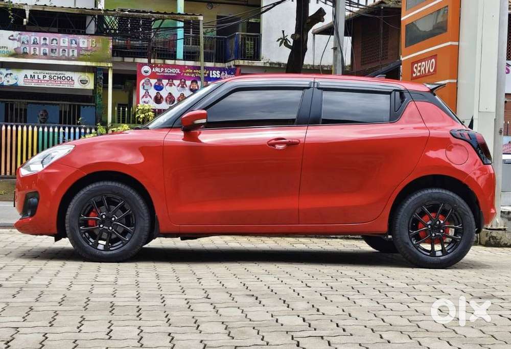 Maruti Suzuki Swift Vvt Zxi, 2023, Petrol