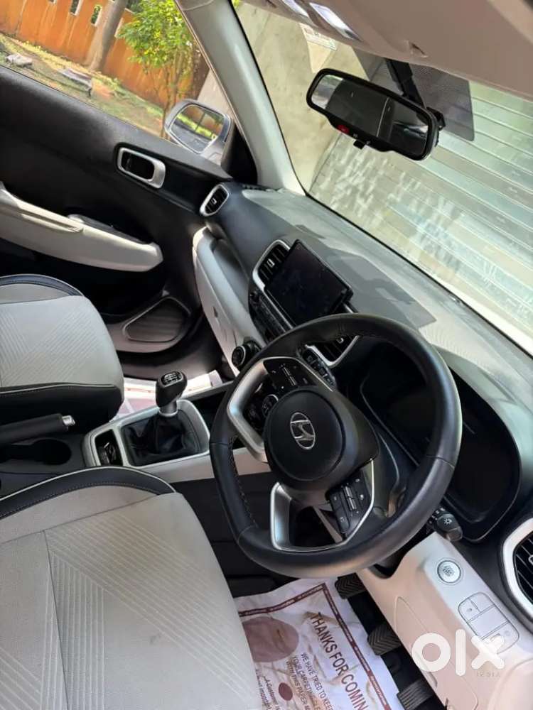 Hyundai Venue 2022 Diesel 95000 Km Driven