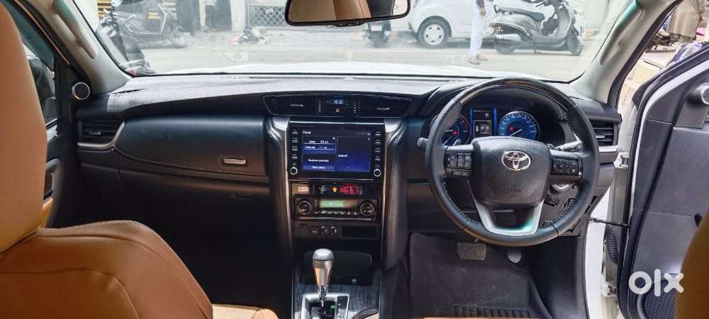 Toyota Fortuner 4x2 At 2.8 Diesel, 2024, Diesel