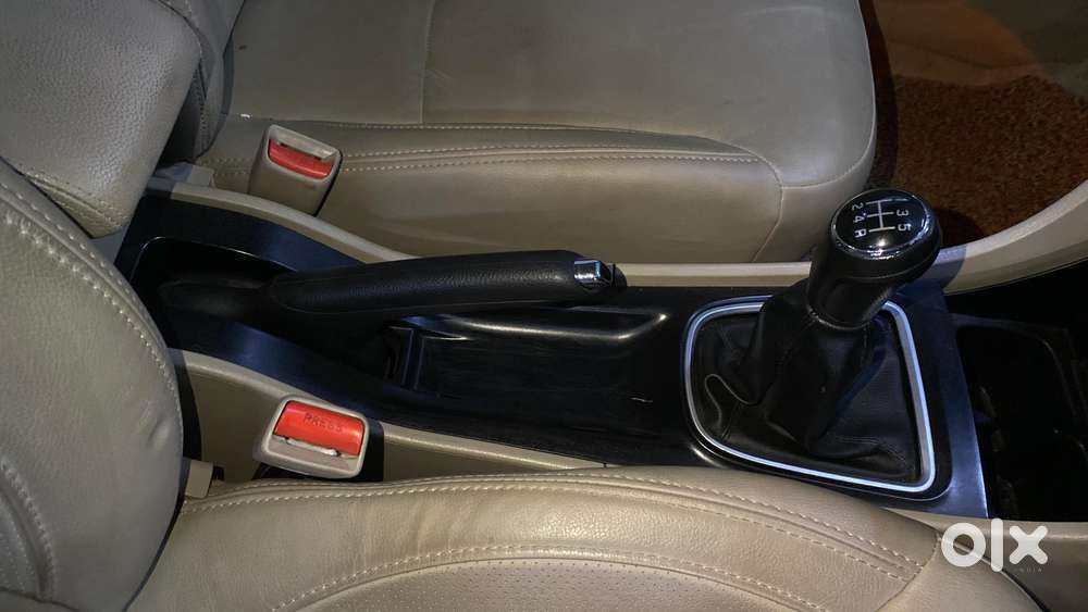 Maruti Suzuki Ciaz 1.5 Alpha Shvs Petrol, 2021, Petrol