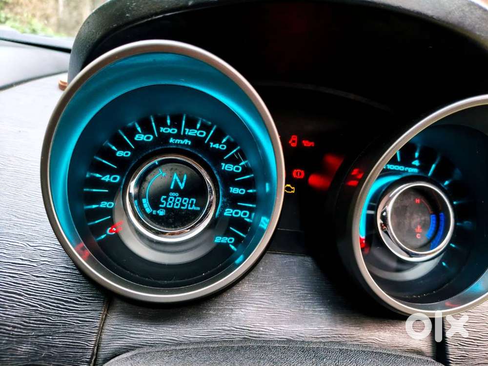 Mahindra Xuv500 Diesel 2018 Low  Kilometer Driven Single Owner