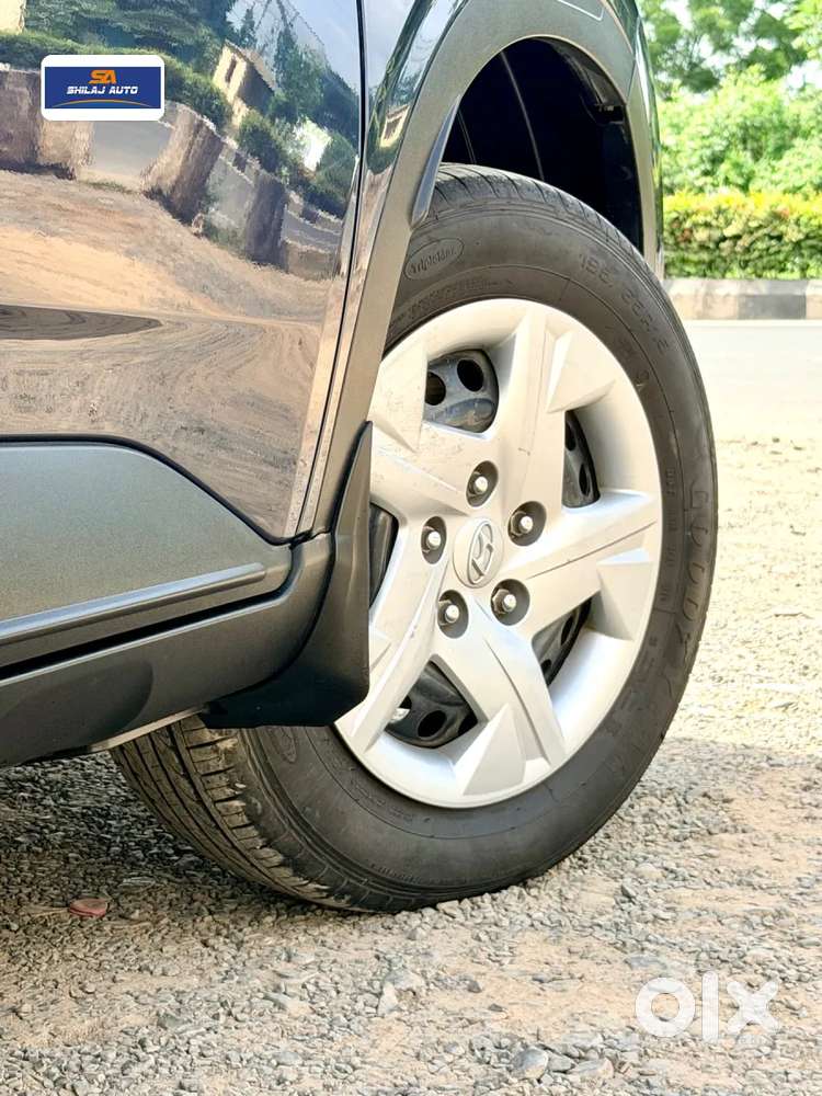 Hyundai Venue S Turbo, 2020, Petrol