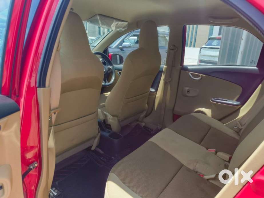 Honda Brio Vx Mt, 2015, Petrol