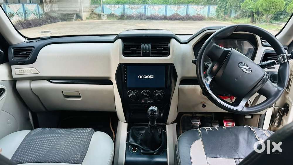 Mahindra Scorpio S4, 2016, Diesel