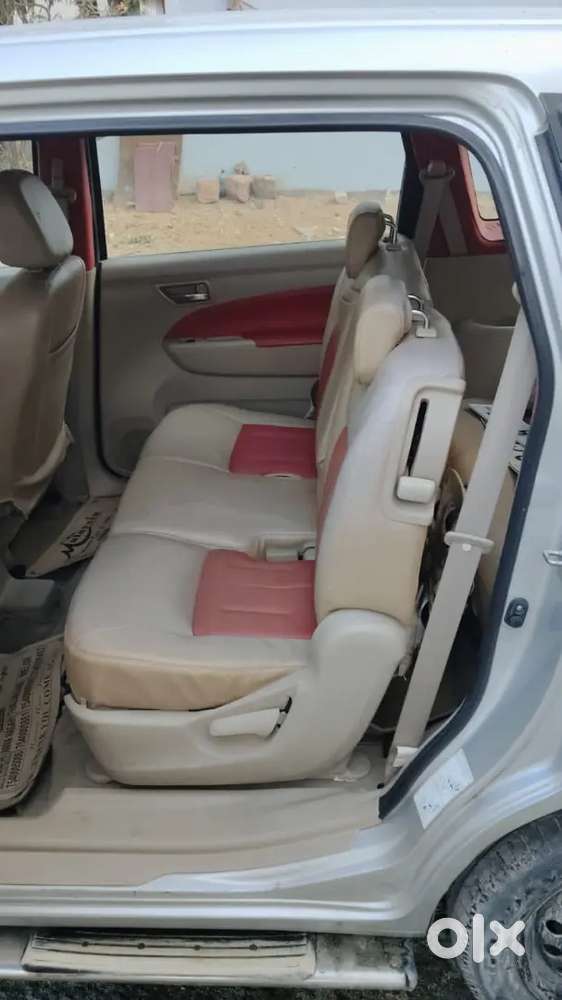 Maruti Suzuki Ertiga 2012 Petrol Well Maintained