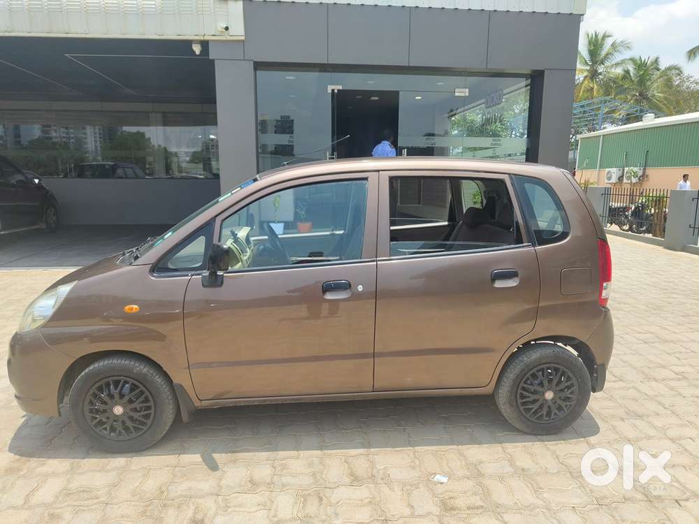 Maruti Suzuki Estilo 2011 Petrol