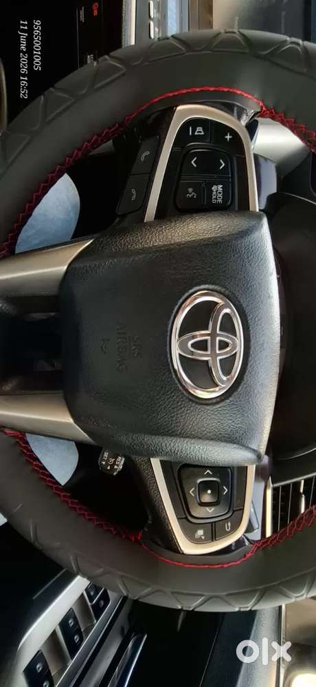 Toyota Innova Crysta [2020-ongoing] 2.4 Zx 7 Str, 2024, Diesel