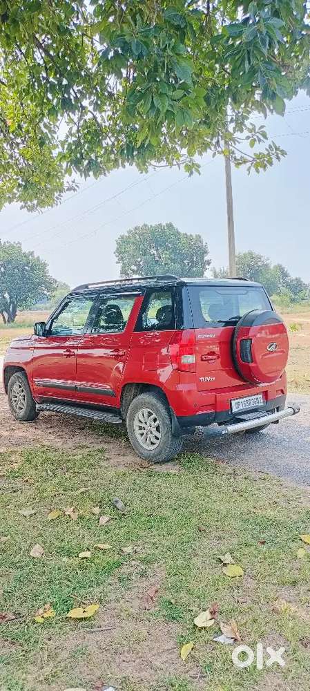 Mahindra Tuv 300 T8 2018