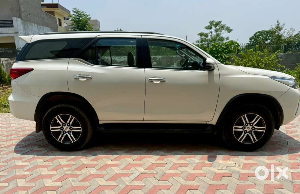 Toyota Fortuner Diesel 2018