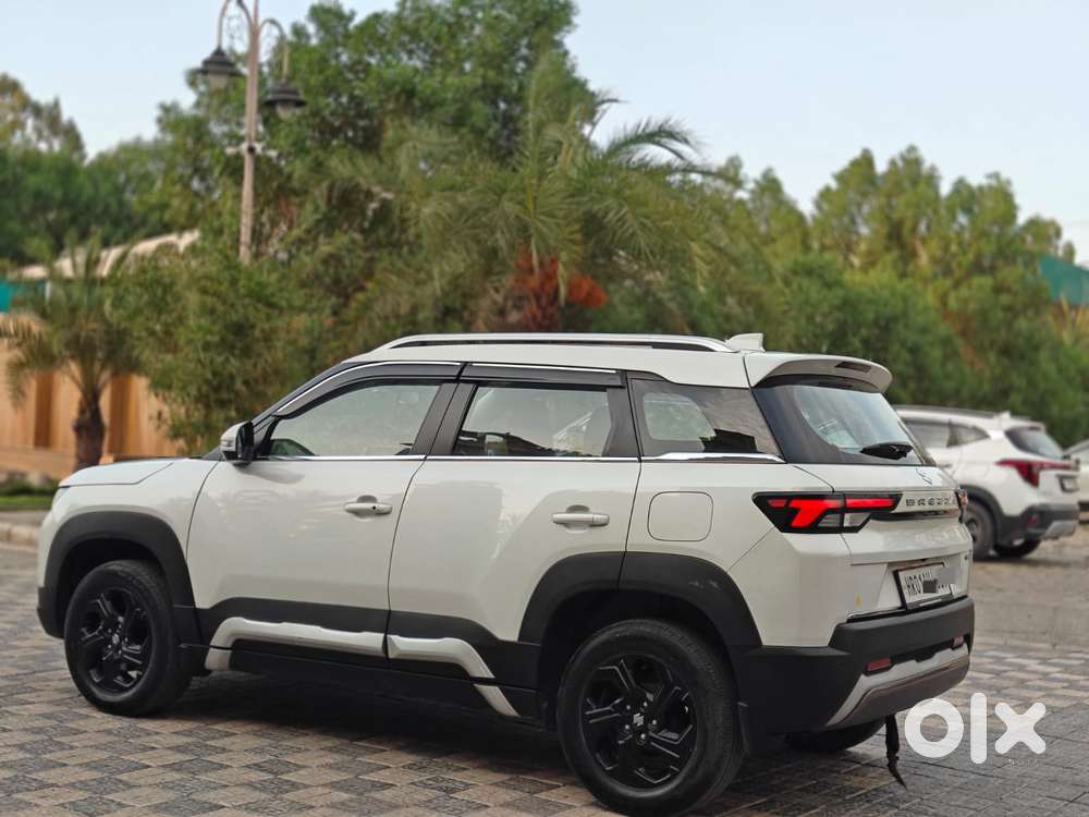 Maruti Suzuki Brezza 1.5 Zxi Plus Smart Hybrid, 2022, Petrol