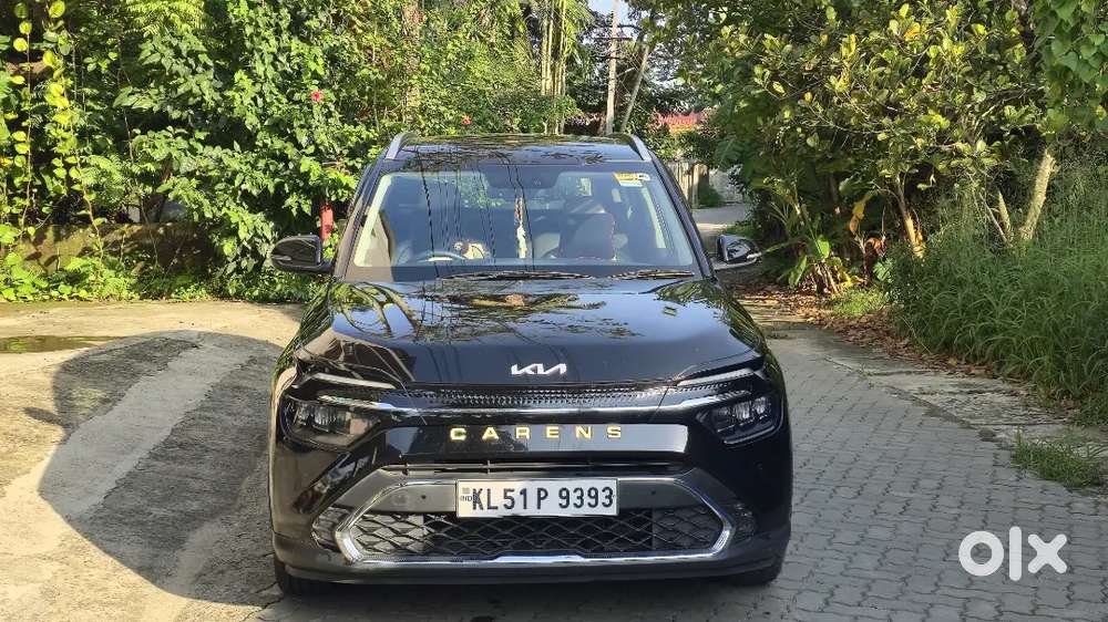 Kia Carens 2023 Diesel 46000 Km Driven Well Maintained