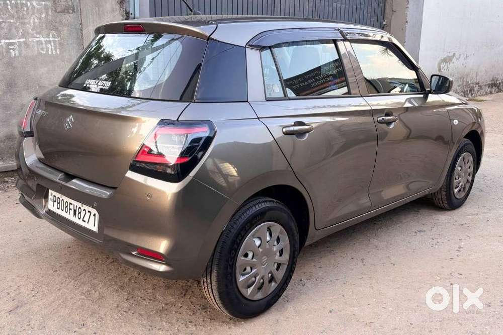 Maruti Suzuki Swift, 2025, Petrol