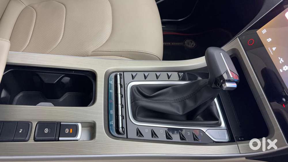 Mg Hector Savvy Pro 1.5 Turbo Cvt, 2024, Petrol