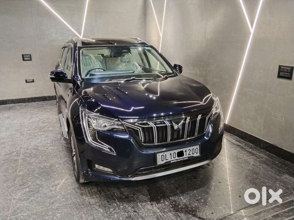 Mahindra Xuv700 2.0 Ax 7 Petrol At Luxury Pack Str, 2023, Petrol