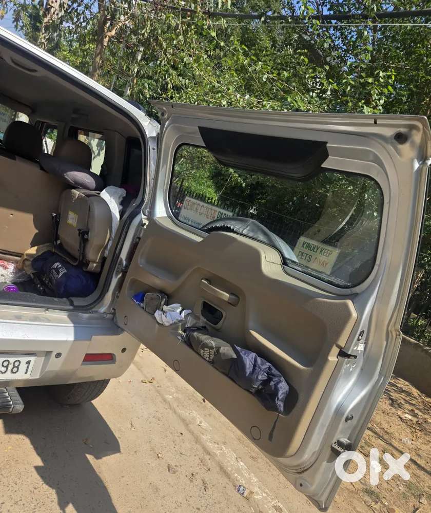 Mahindra Tuv 300 2016