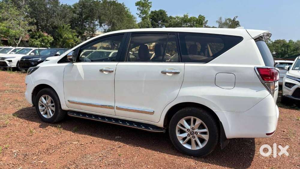 Toyota Innova Crysta 2.4 G Mt, 2018, Diesel