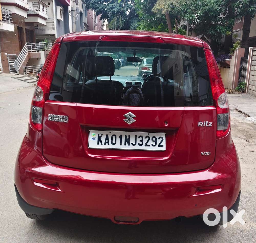 Maruti Suzuki Ritz Vxi, 2011, Petrol