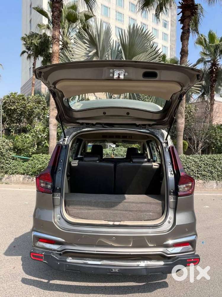 Maruti Suzuki Ertiga 2022-2023 Zxi, 2023, Cng & Hybrids