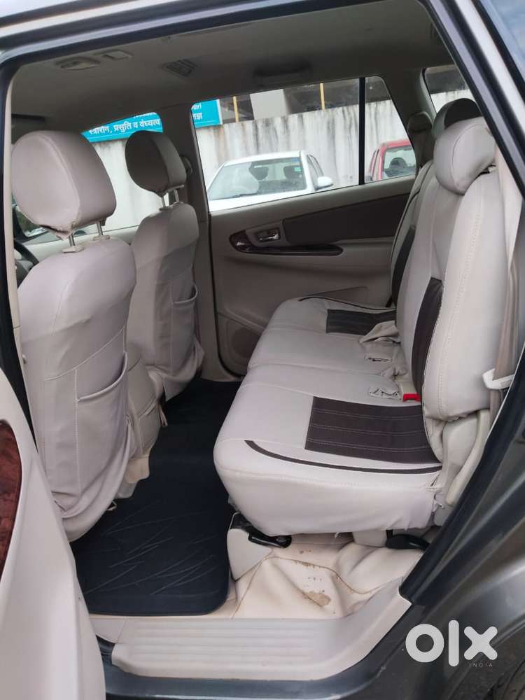 Toyota Innova 2.5 V 7 Str, 2014, Diesel