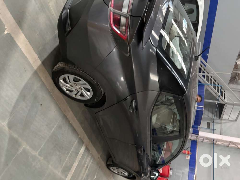 Hyundai Aura 2022 Cng Car