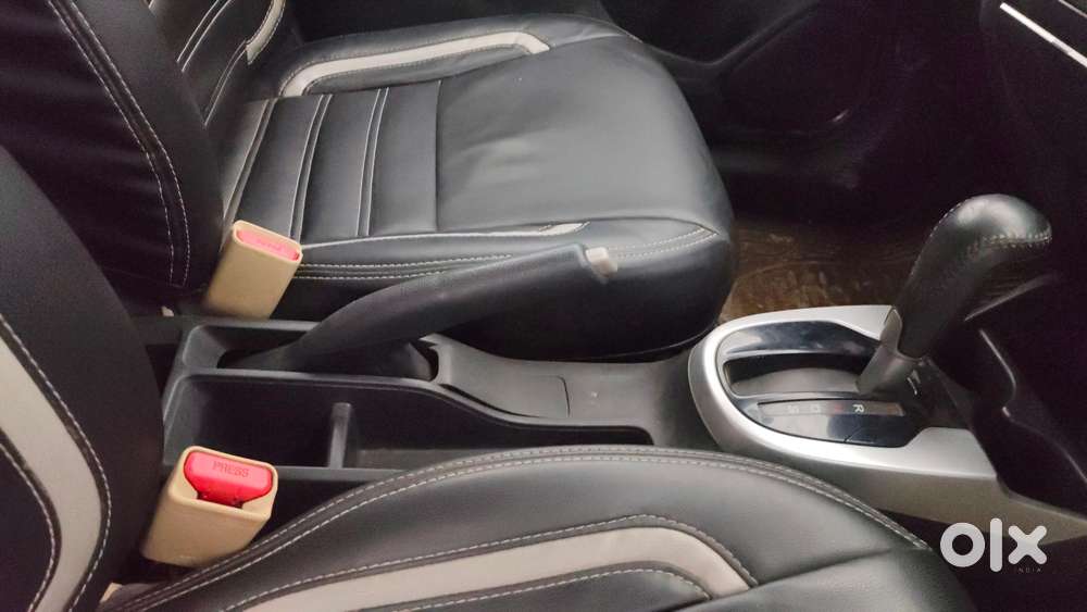 Honda Jazz V Cvt, 2018, Petrol