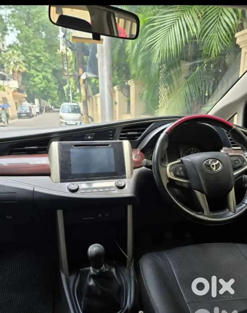 Innova Crysta Mint Fresh Condition