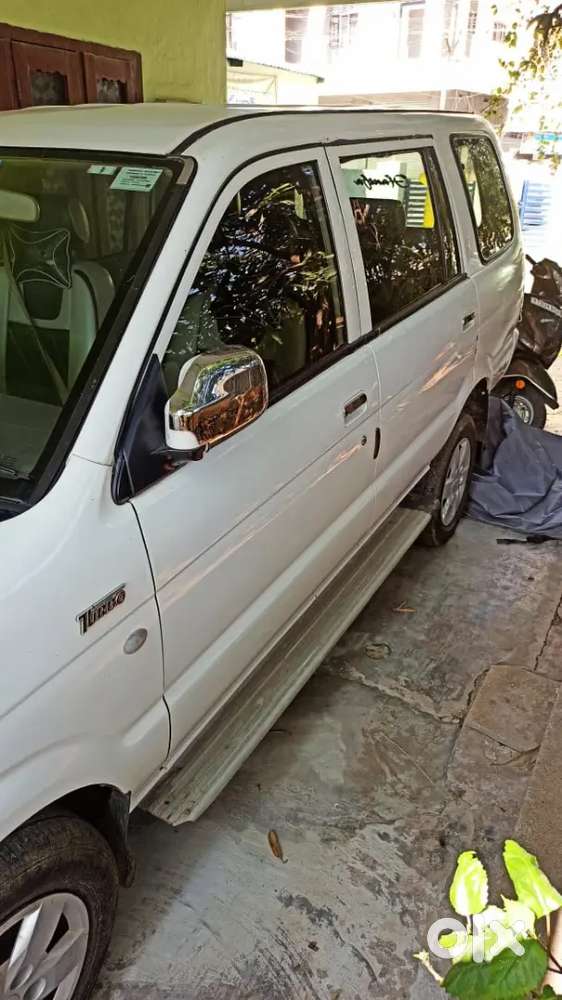 Chevrolet Tavera 2016 Diesel 170000 Km Driven
